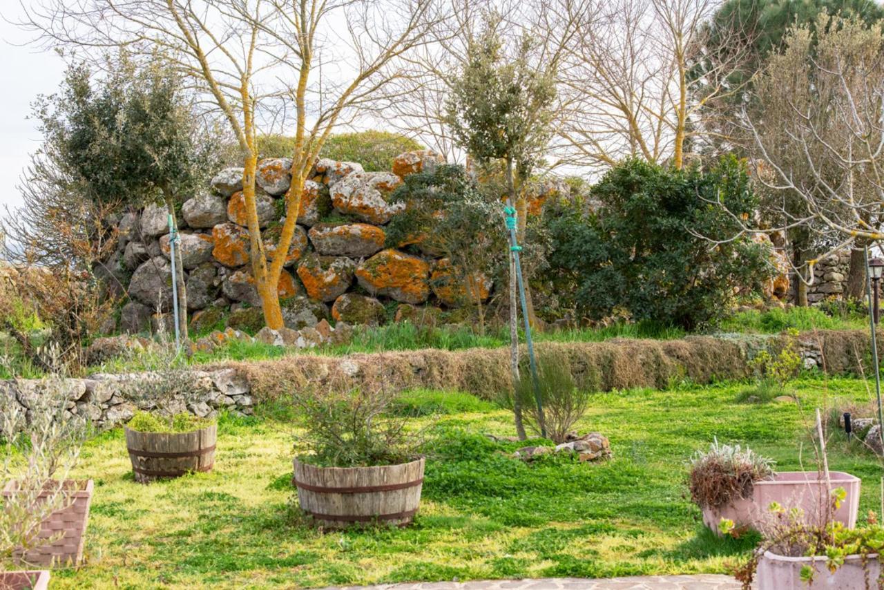 Agriturismo Nuragh'Elighe Sindia Εξωτερικό φωτογραφία