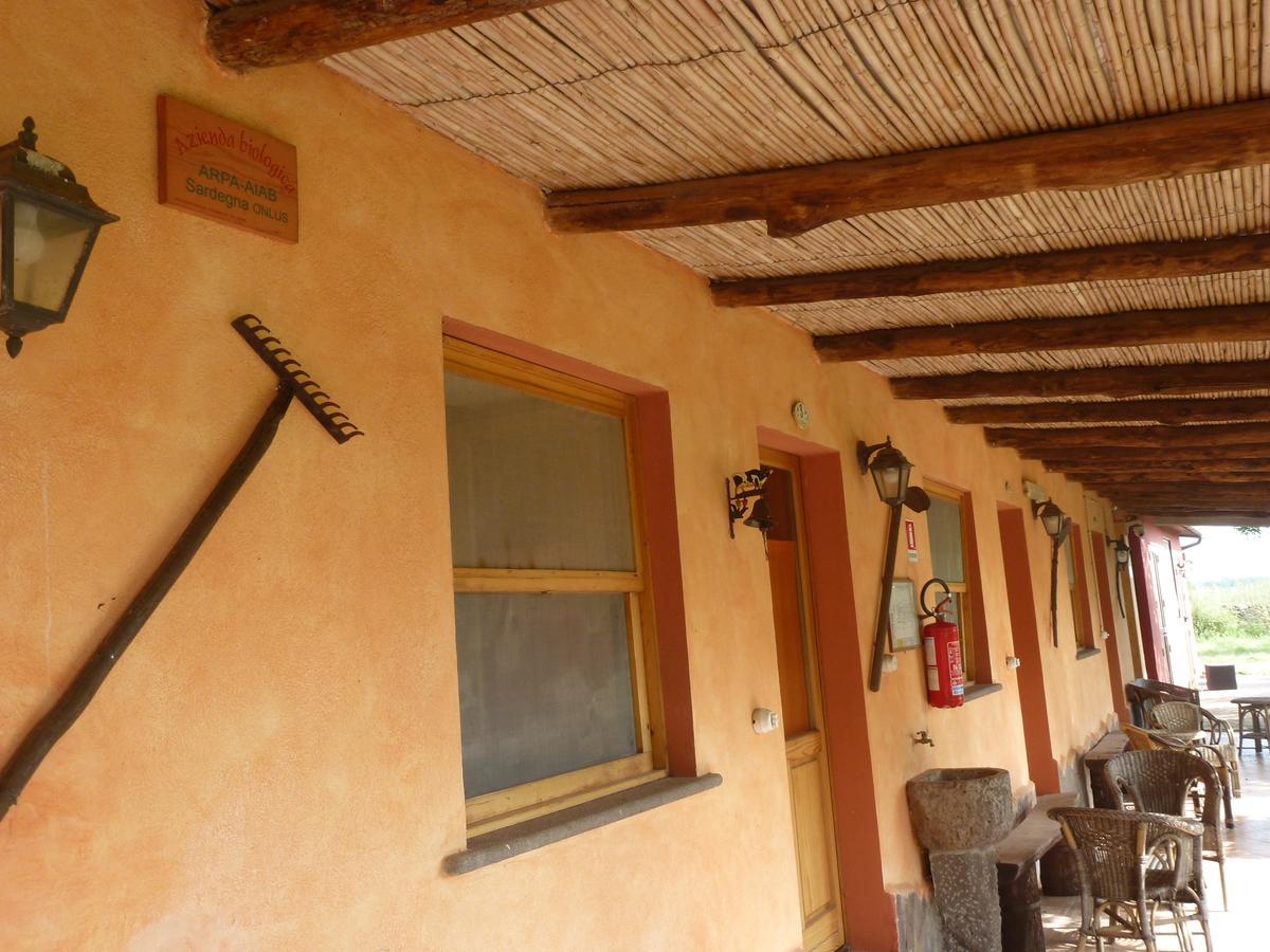 Agriturismo Nuragh'Elighe Sindia Εξωτερικό φωτογραφία