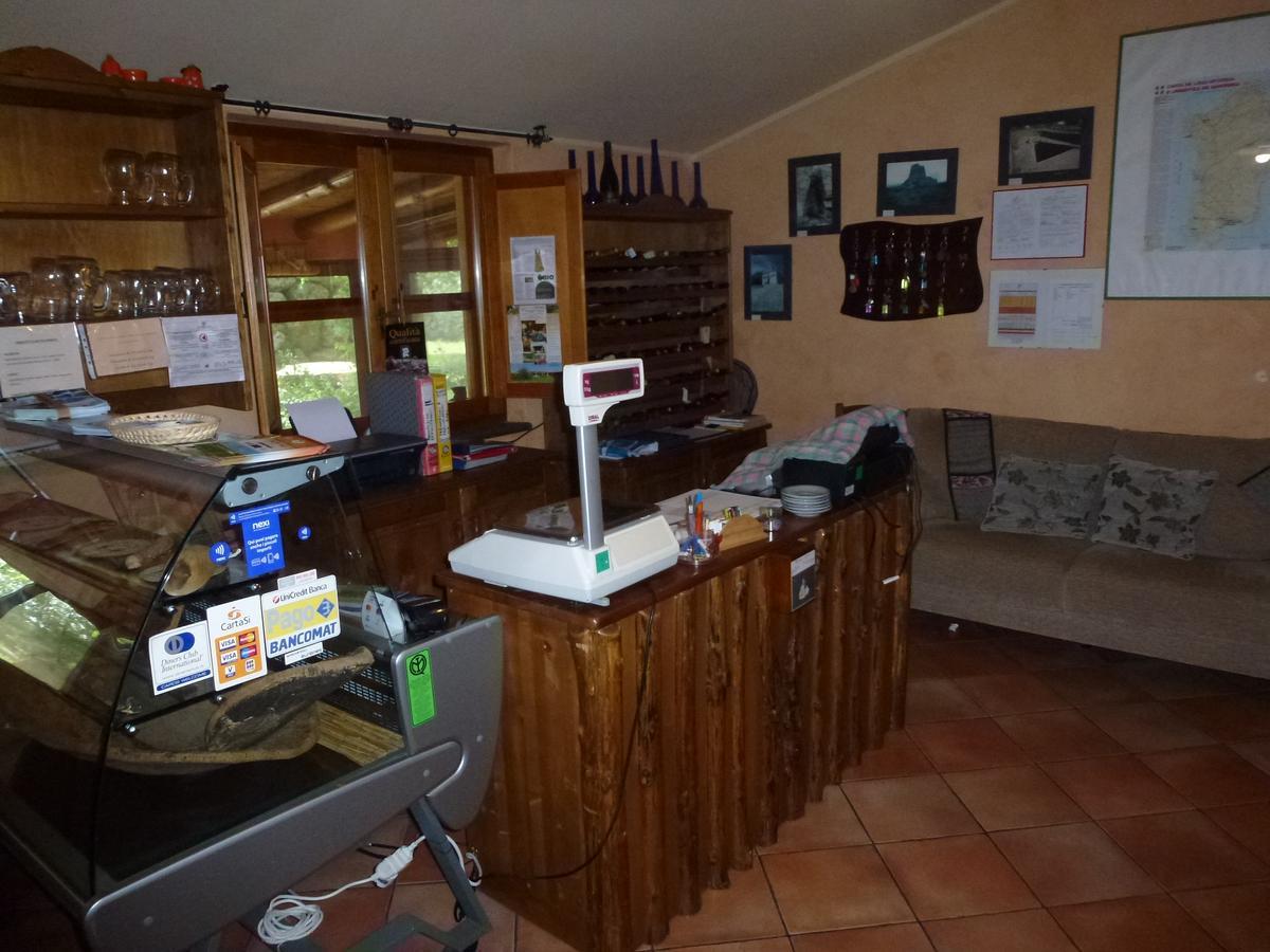 Agriturismo Nuragh'Elighe Sindia Εξωτερικό φωτογραφία