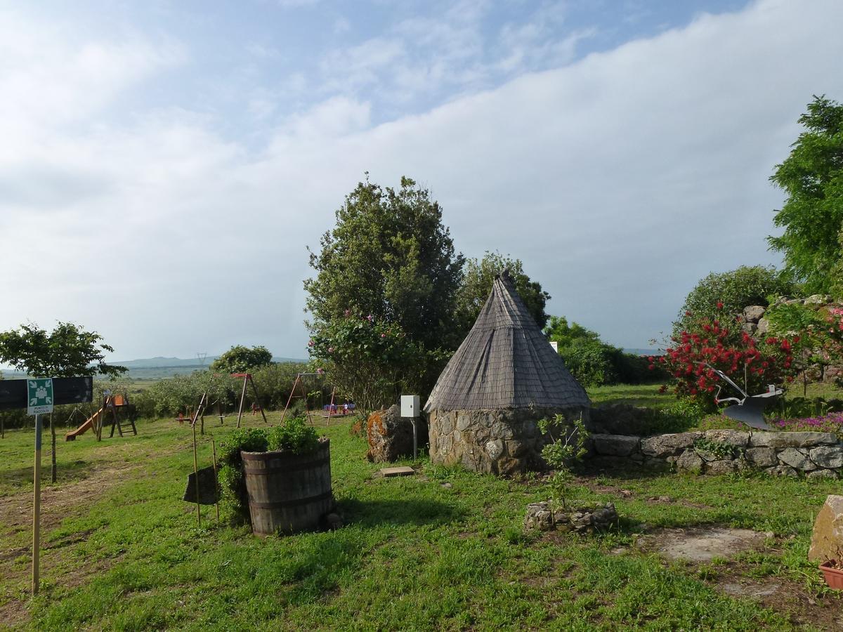 Agriturismo Nuragh'Elighe Sindia Εξωτερικό φωτογραφία