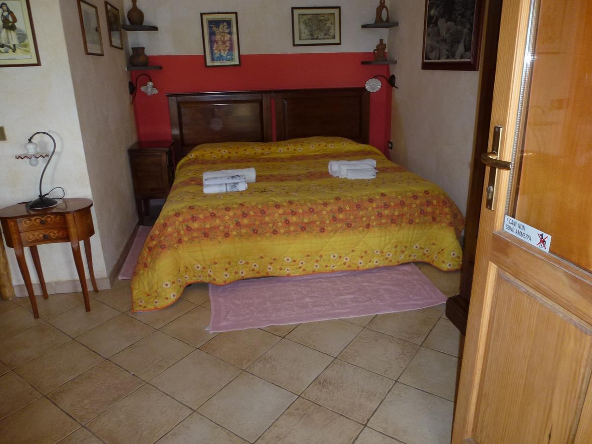 Agriturismo Nuragh'Elighe Sindia Εξωτερικό φωτογραφία